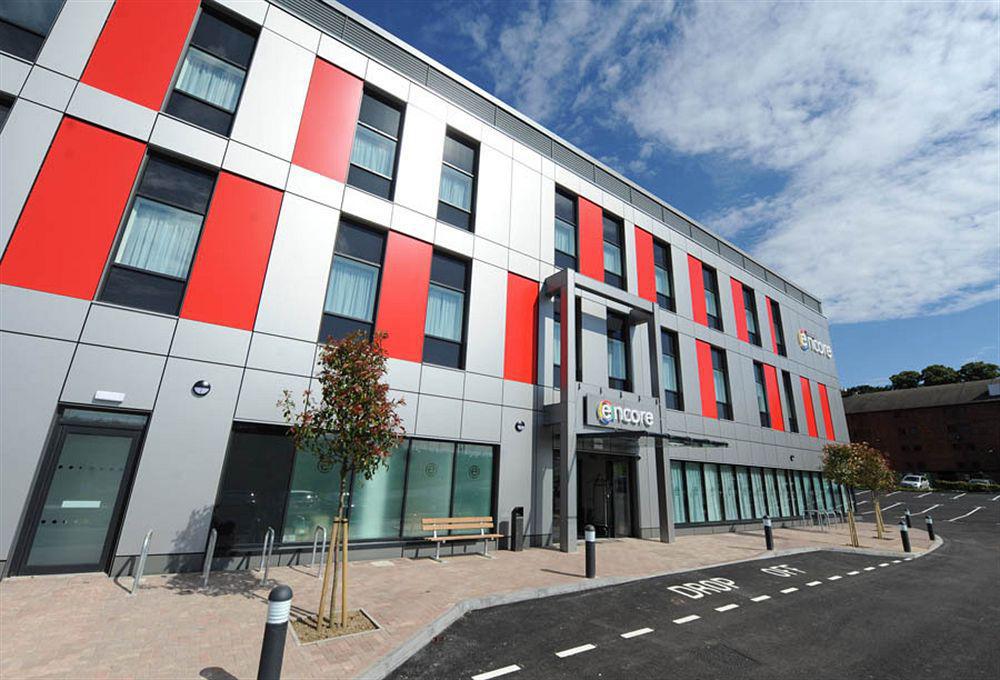 Holiday Inn London Luton Airport By Ihg Esterno foto