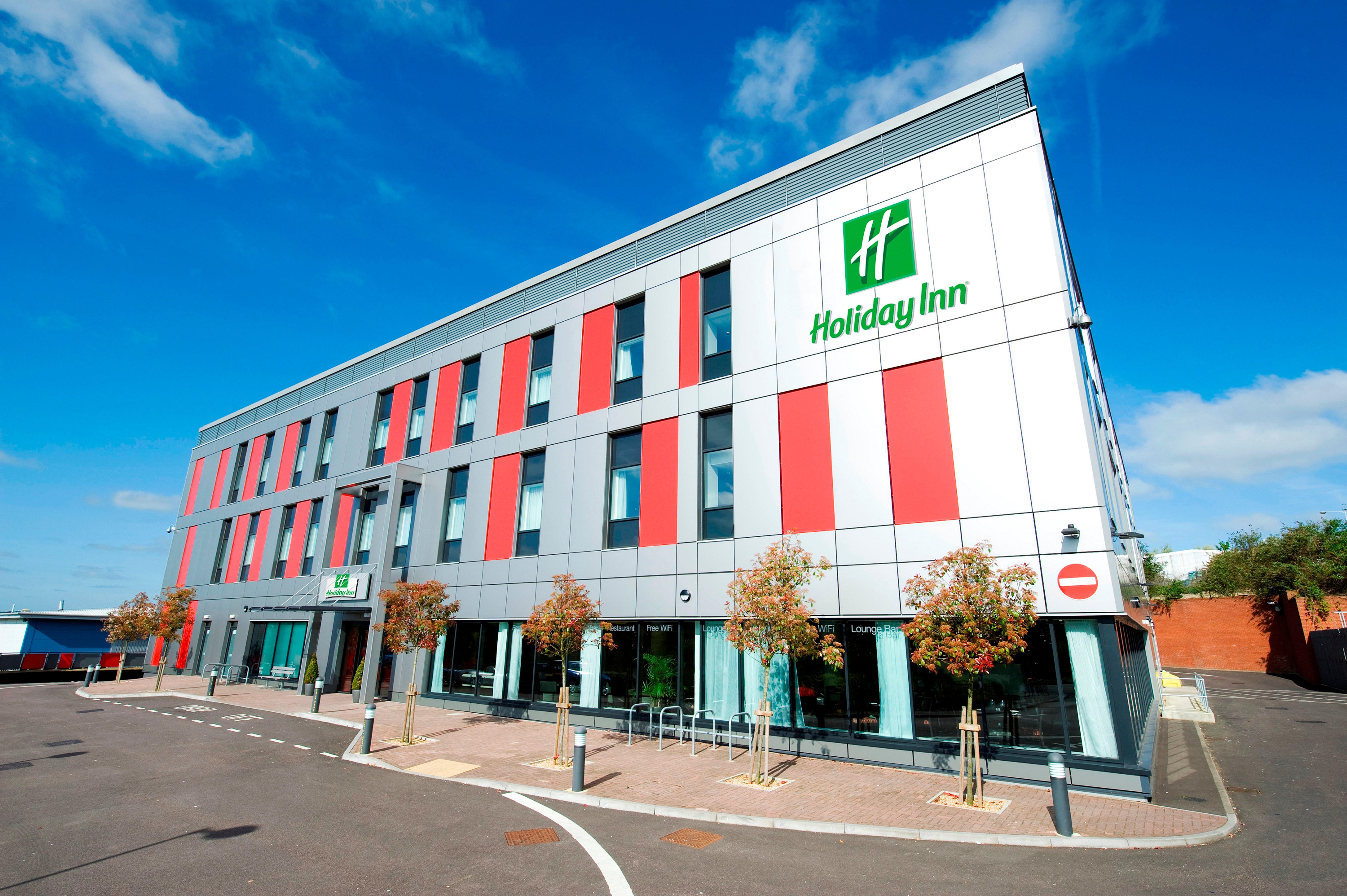 Holiday Inn London Luton Airport By Ihg Esterno foto